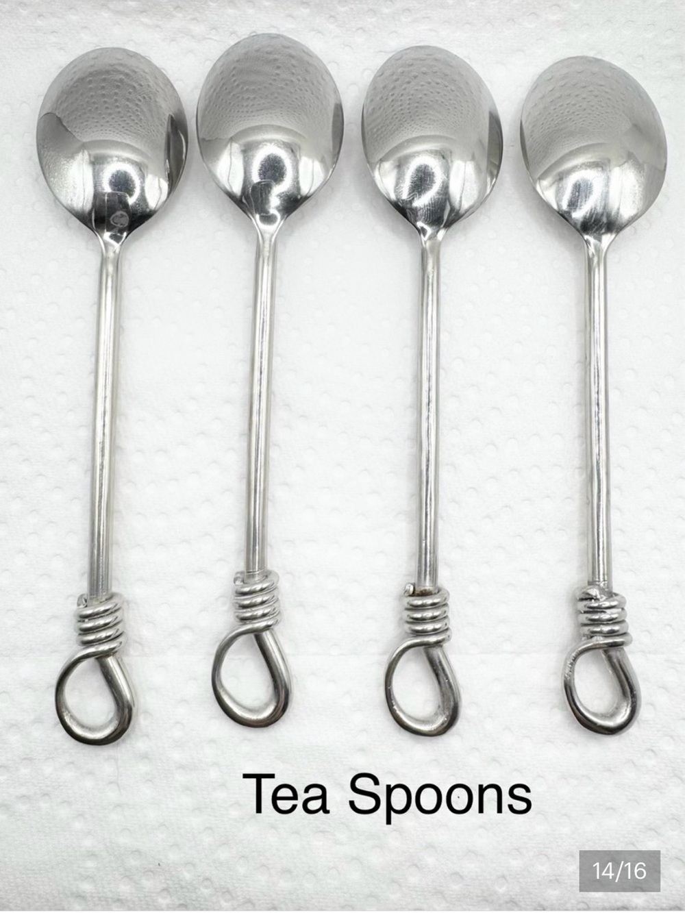 Gourmet Settings Twist 18/10 Stainless Steel Flatware 16 Piece Set - Picture 13 of 16
